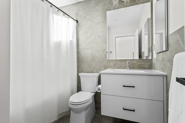 1498 Cambridge St 2, Cambridge, MA 02139