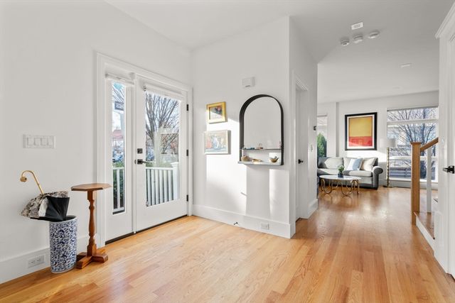 1498 Cambridge St 2, Cambridge, MA 02139