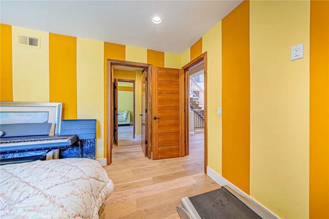 6 Sirius 61, Irvine, CA 92603