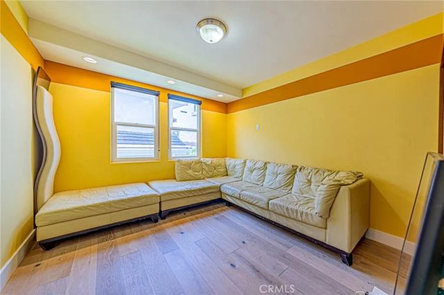 6 Sirius 61, Irvine, CA 92603