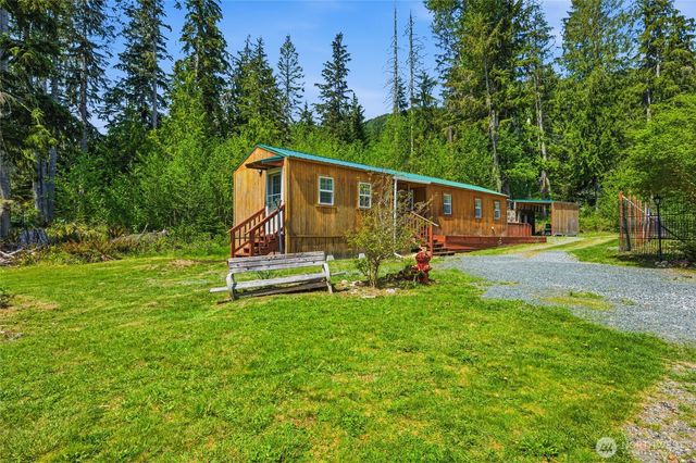 33822 State Route 706 E, Ashford, WA 98304