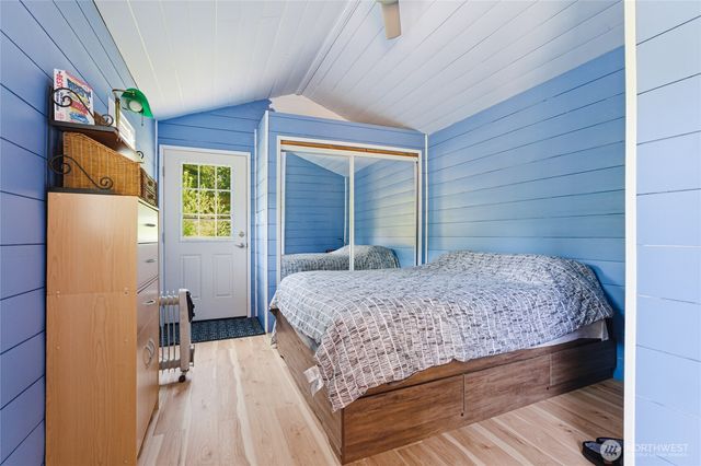 33822 State Route 706 E, Ashford, WA 98304