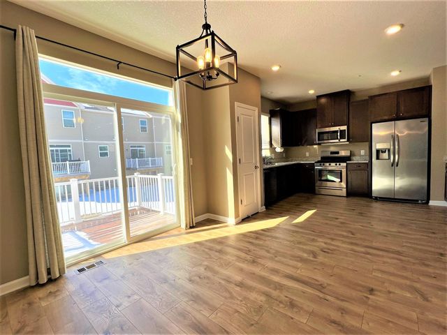 8790 Granite Circle, Woodbury, MN 55129