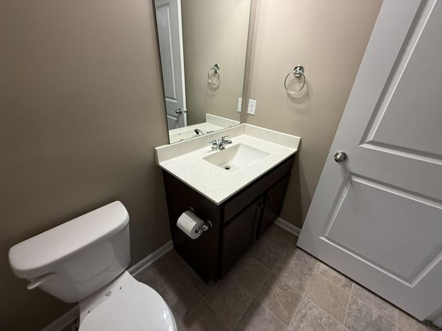 8790 Granite Circle, Woodbury, MN 55129
