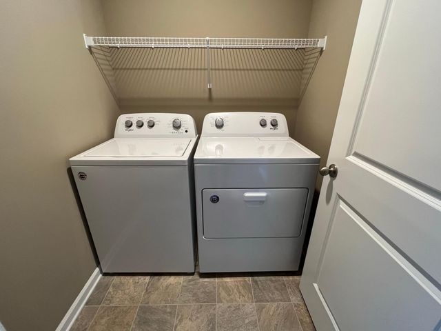 8790 Granite Circle, Woodbury, MN 55129