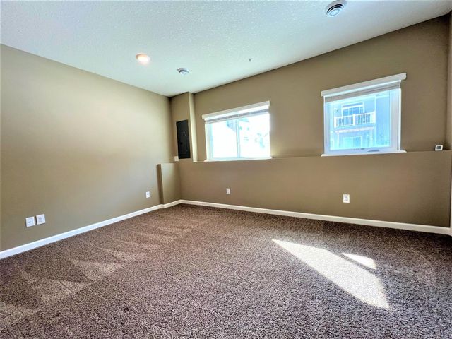 8790 Granite Circle, Woodbury, MN 55129