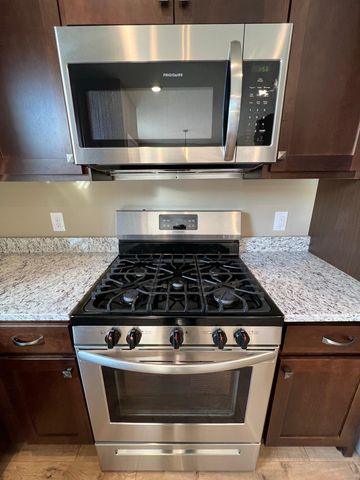 8790 Granite Circle, Woodbury, MN 55129