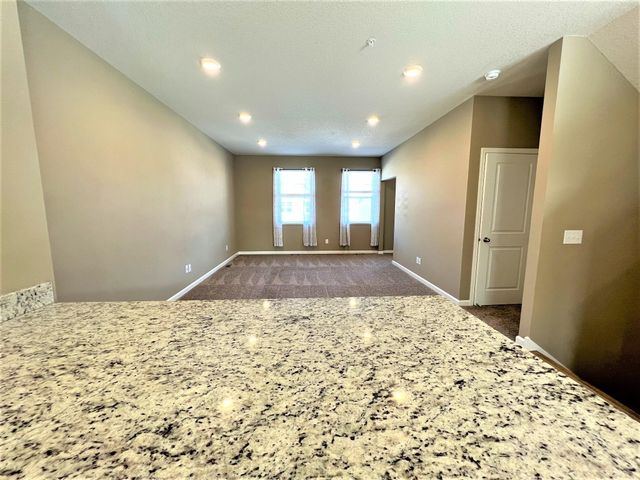 8790 Granite Circle, Woodbury, MN 55129