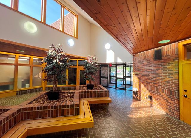 1903 S 6th Street Suite D, Brainerd, MN 56401