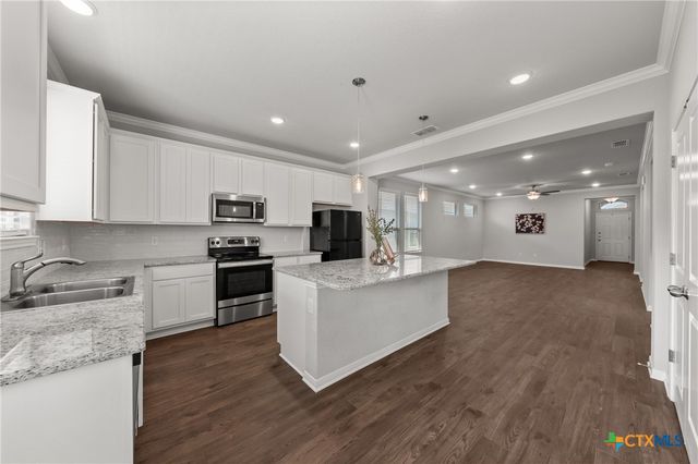 629 Ripplewood Drive, Temple, TX 76502