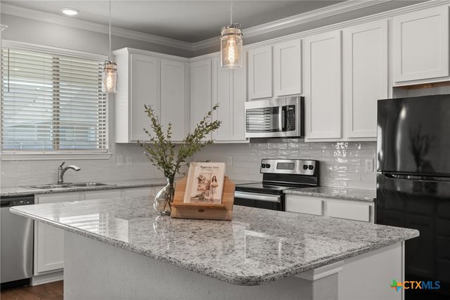 629 Ripplewood Drive, Temple, TX 76502