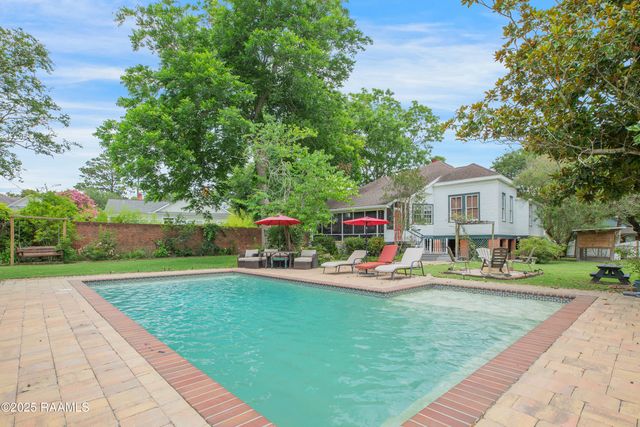 122 Lee Street, New Iberia, LA 70560
