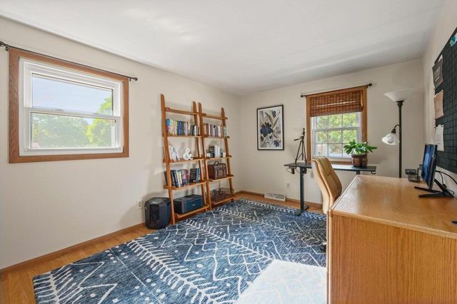 10105 W Terra AVENUE, Milwaukee, WI 53224