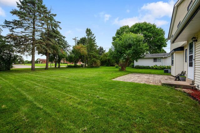 10105 W Terra AVENUE, Milwaukee, WI 53224