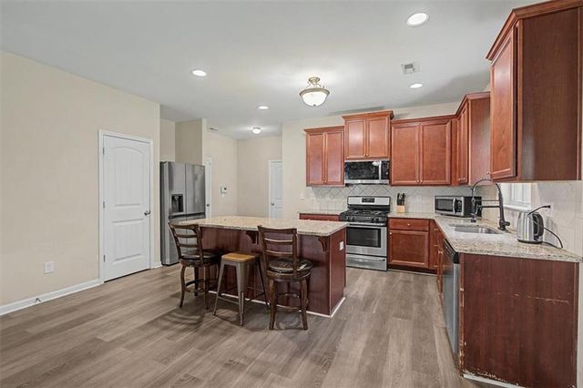 2611 Providence Court, Fairburn, GA 30213