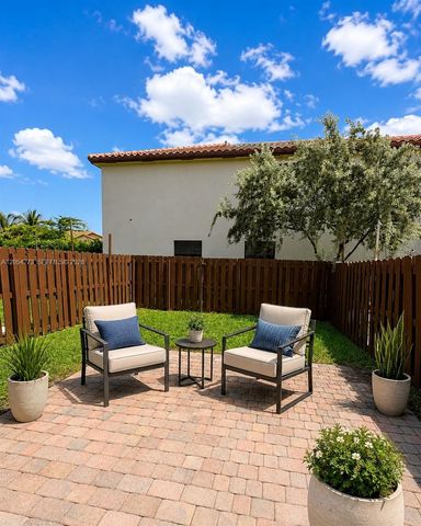 3787 SE 2nd St, Homestead, FL 33033