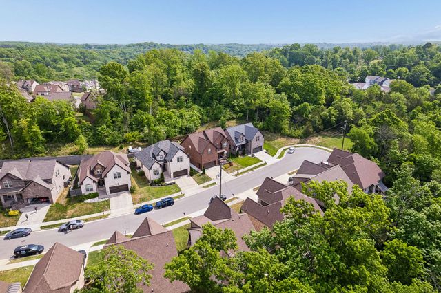 880 Bloomdale Trce, Hermitage, TN 37076