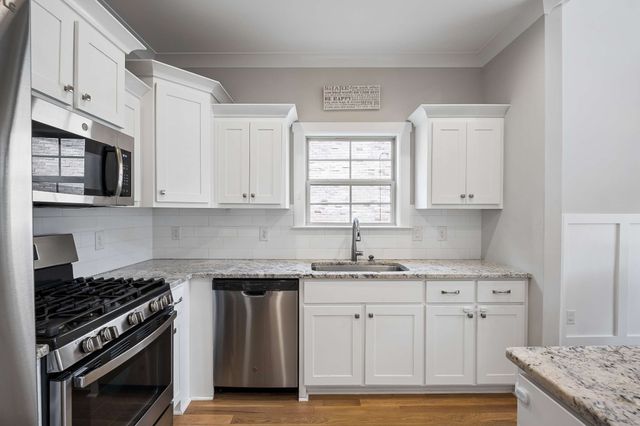 880 Bloomdale Trce, Hermitage, TN 37076