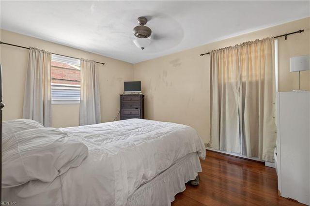 901 Melvin DR, Portsmouth, VA 23701