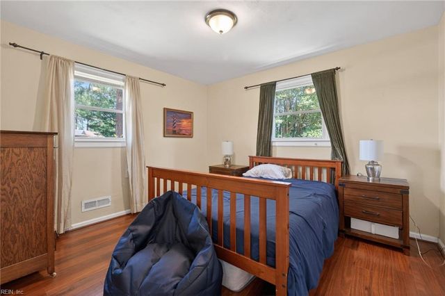 901 Melvin DR, Portsmouth, VA 23701