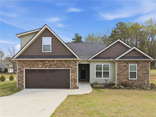 615 Spearman Road, Pelzer, SC 29669