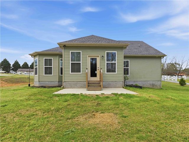 615 Spearman Road, Pelzer, SC 29669