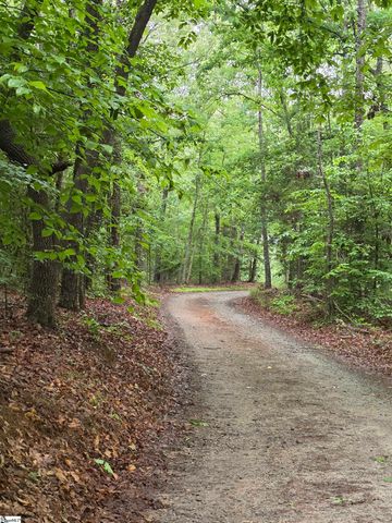 104 Lands End Drive, Iva, SC 29655