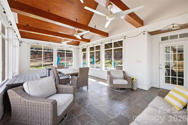 4425 Glen Oaks Drive, Matthews, NC 28104