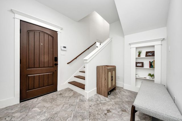 916 W 20th Street, Houston, TX 77008