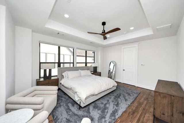 916 W 20th Street, Houston, TX 77008