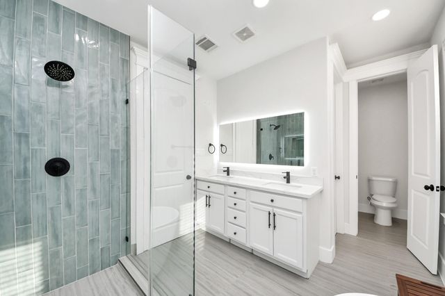 916 W 20th Street, Houston, TX 77008