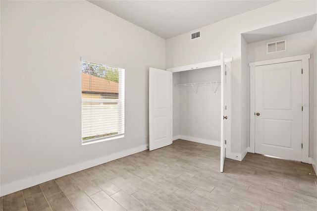 870 COLUMBIA STREET, Port Charlotte, FL 33948