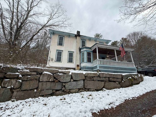 511 VT Route 25, Topsham, VT 05076