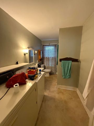 511 VT Route 25, Topsham, VT 05076