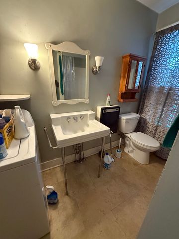 511 VT Route 25, Topsham, VT 05076