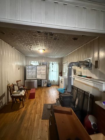 511 VT Route 25, Topsham, VT 05076