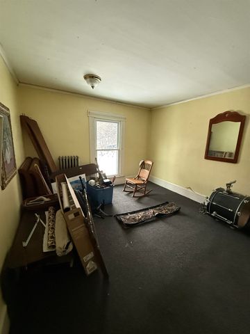 511 VT Route 25, Topsham, VT 05076