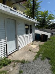 50 S Montgomery Street 6, Walden, NY 12586