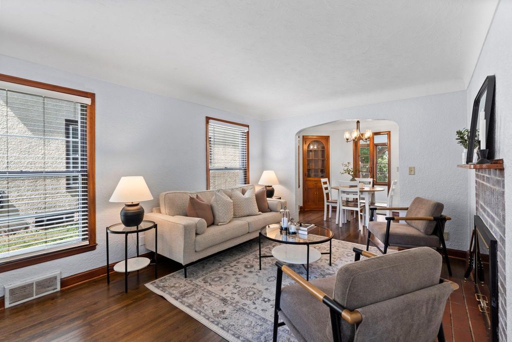 1047 Dayton Avenue, Saint Paul, MN 55104 — photo 4