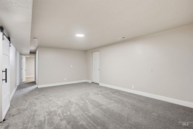 25238 Geri Ln, Caldwell, ID 83607