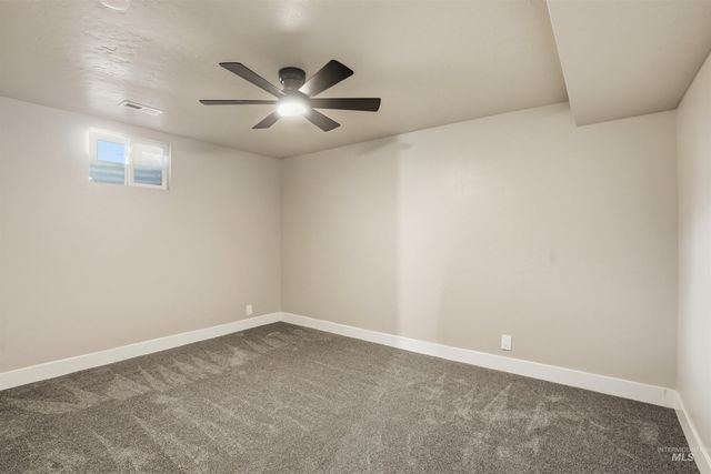 25238 Geri Ln, Caldwell, ID 83607