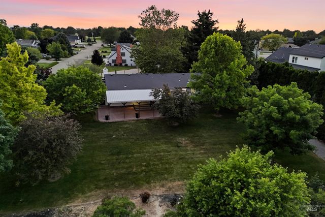 25238 Geri Ln, Caldwell, ID 83607