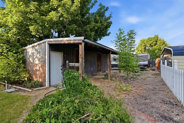 25238 Geri Ln, Caldwell, ID 83607