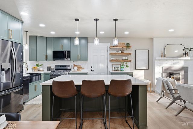 25238 Geri Ln, Caldwell, ID 83607