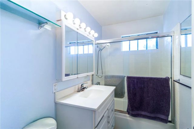 628 E Birch, Brea, CA 92821