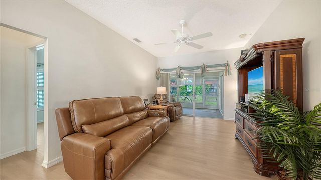 4977 TAMARACK TRAIL, Venice, FL 34293