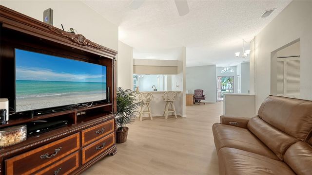 4977 TAMARACK TRAIL, Venice, FL 34293