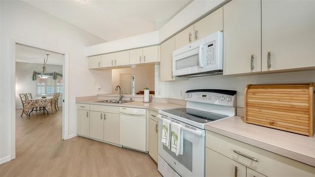 4977 TAMARACK TRAIL, Venice, FL 34293
