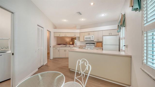 4977 TAMARACK TRAIL, Venice, FL 34293