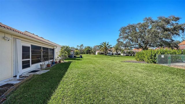 4977 TAMARACK TRAIL, Venice, FL 34293